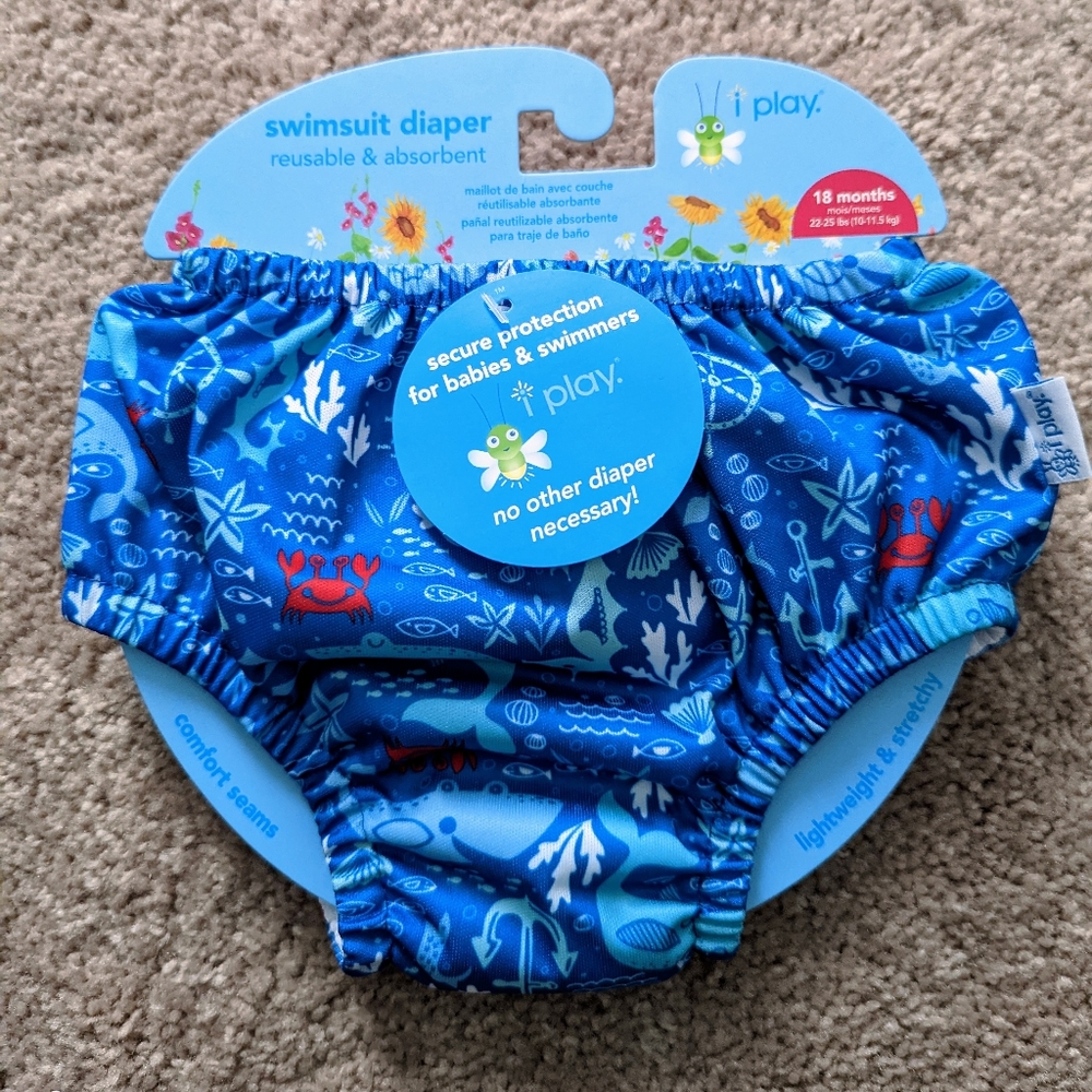 i play. Swimsuit diaper 🧷🚼🩲🏊‍♂️
